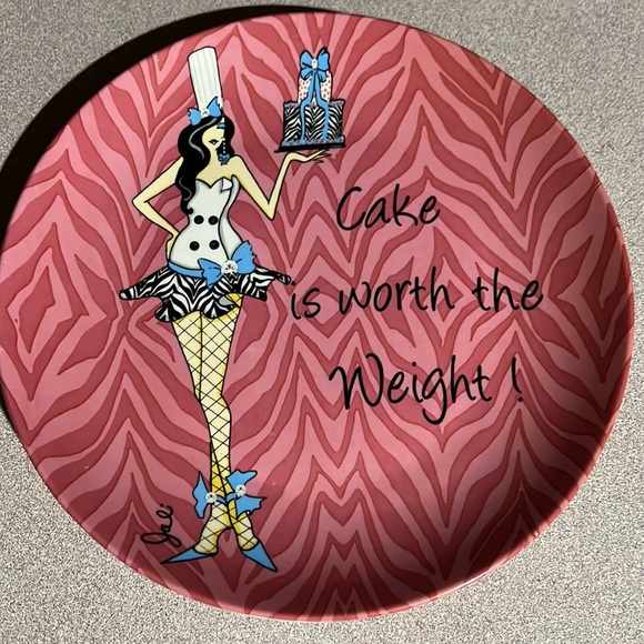 Set of 4 dessert plates by Delish. New without tags - Picture 3 of 6